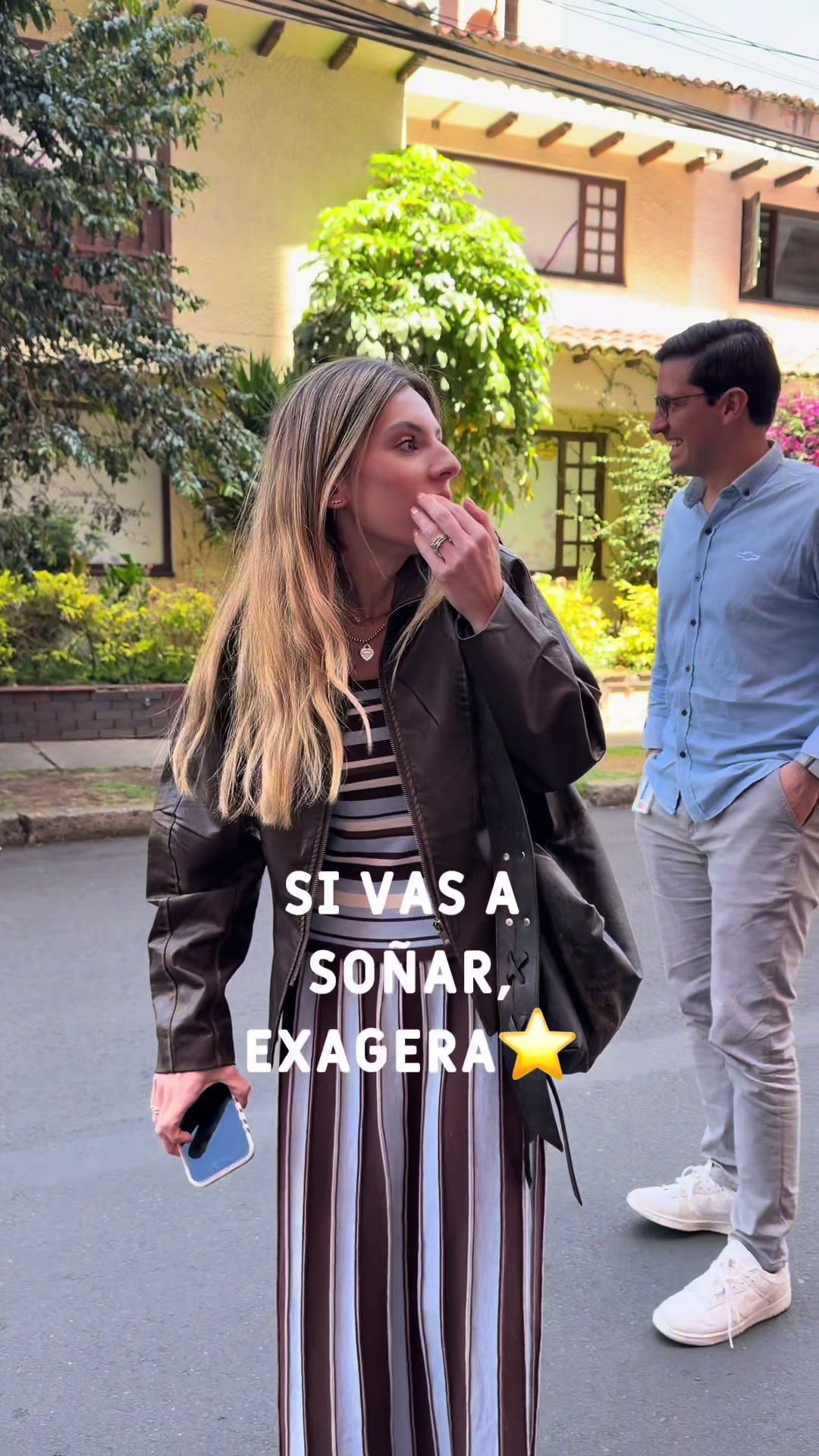@camilareyeslondono