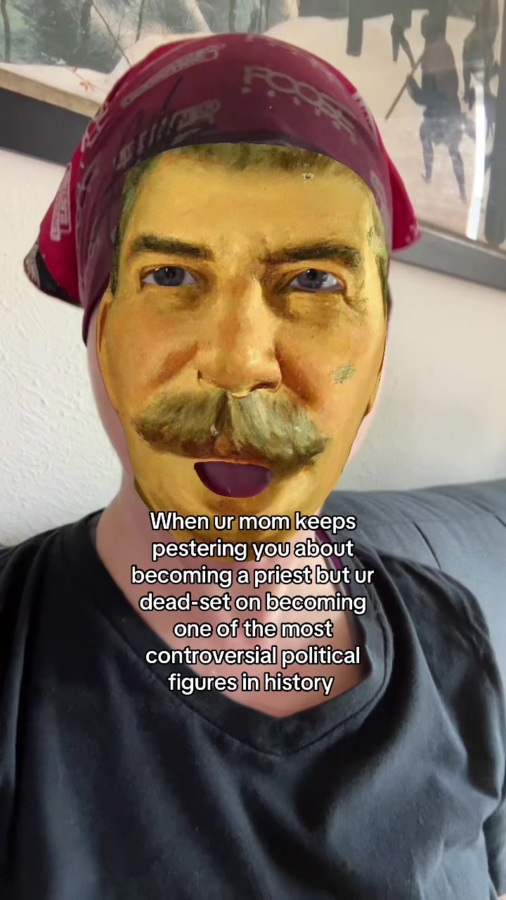 @thejollyleftist☭