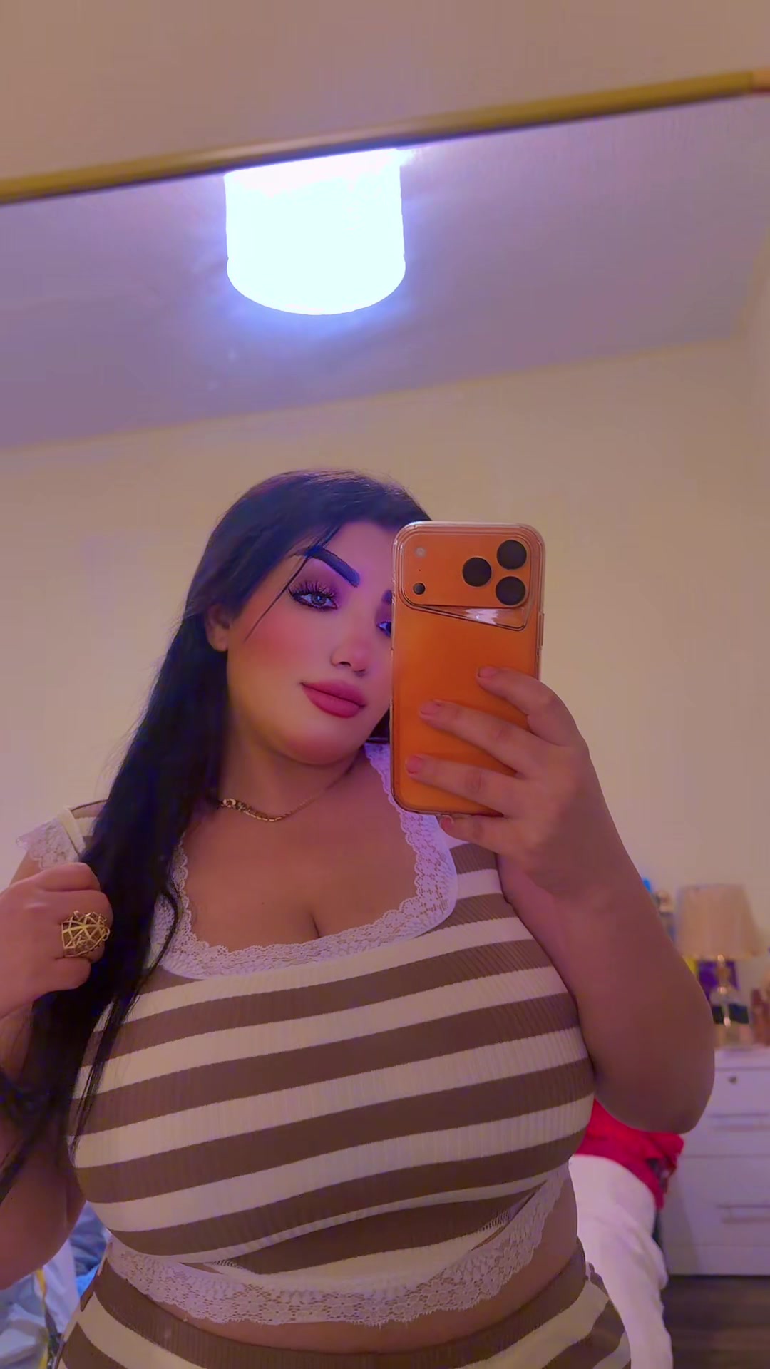 @👑sahoura👑
