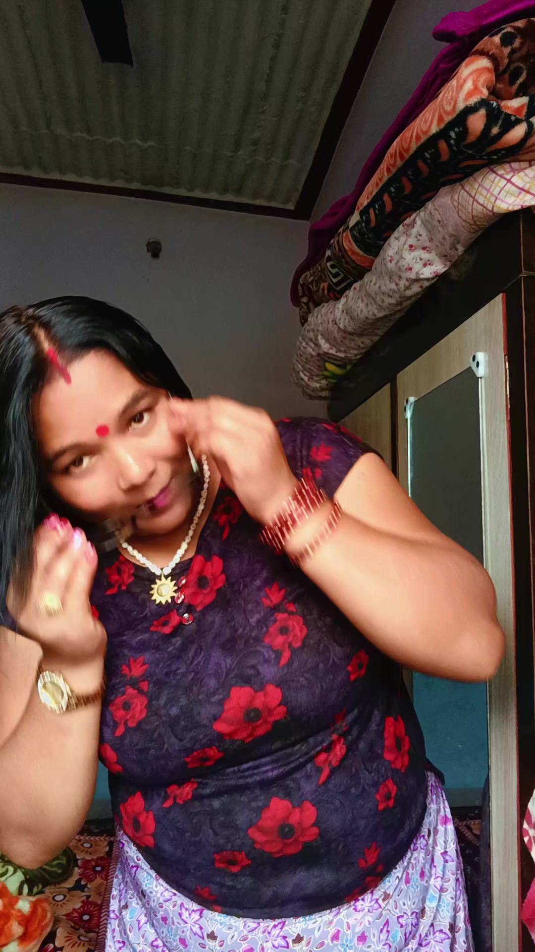 @सुस्मिता लामगादे