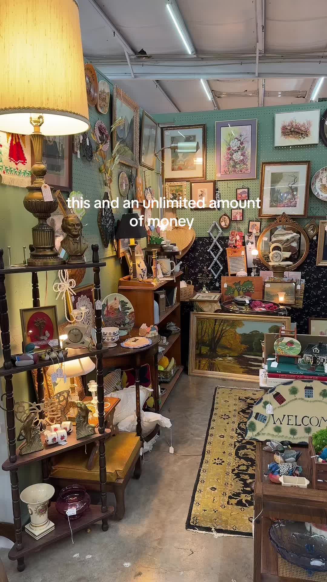 @LonestarAntiqueMall