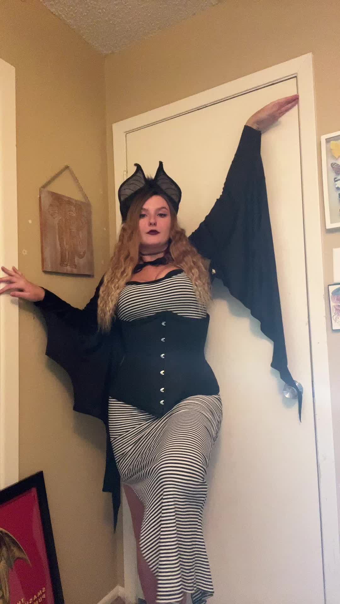 @Sirenserenity7