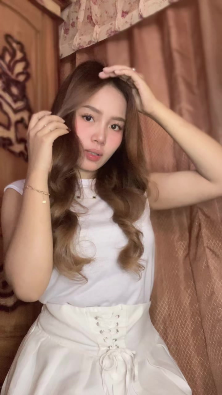 @Iyess🕊️