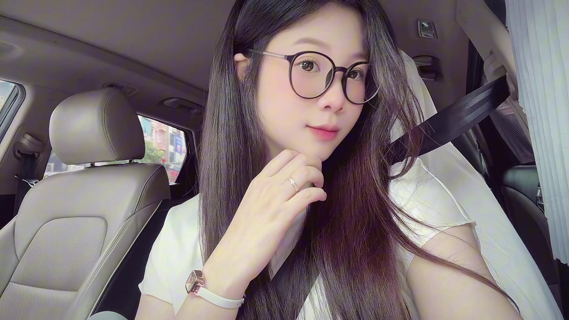 @Lưu Thị Th&uacute;y Hừơng