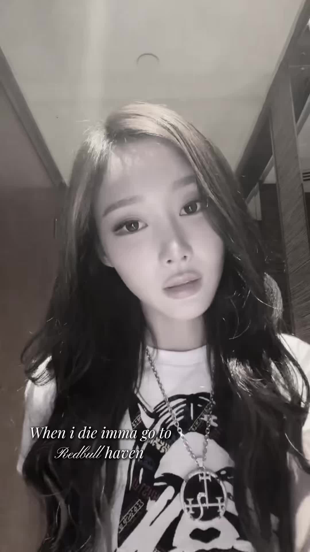 @๐ | ๐ฌ๐๐ฐ ๐ฉ๐๐ก