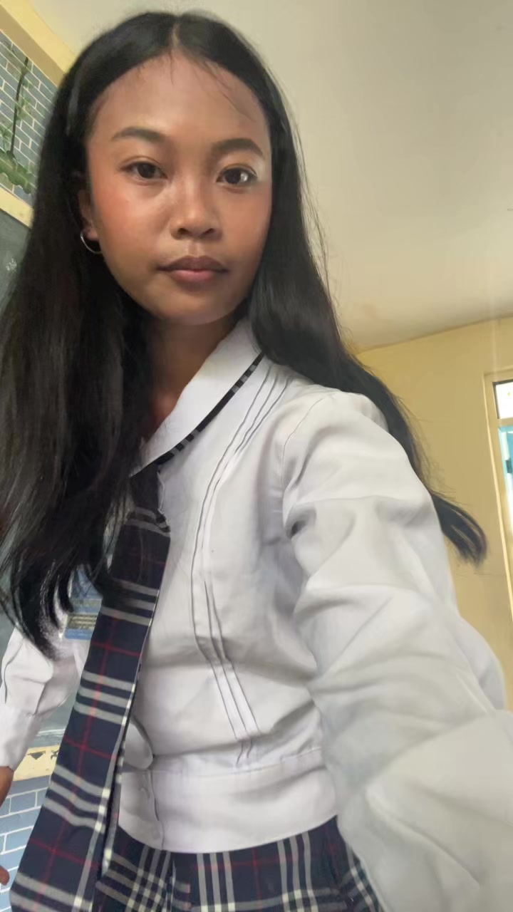 @Ainie