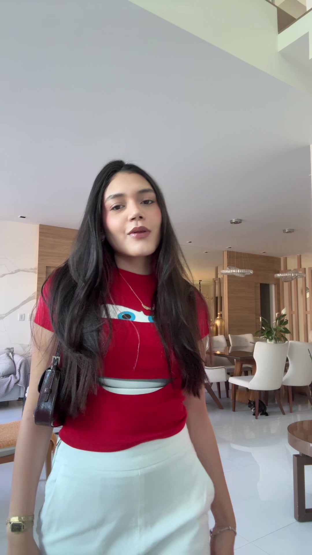 @Let&iacute;cia Barros