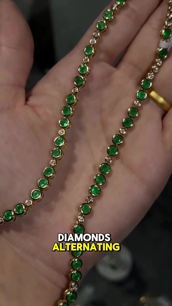 @JR Colombian Emerald