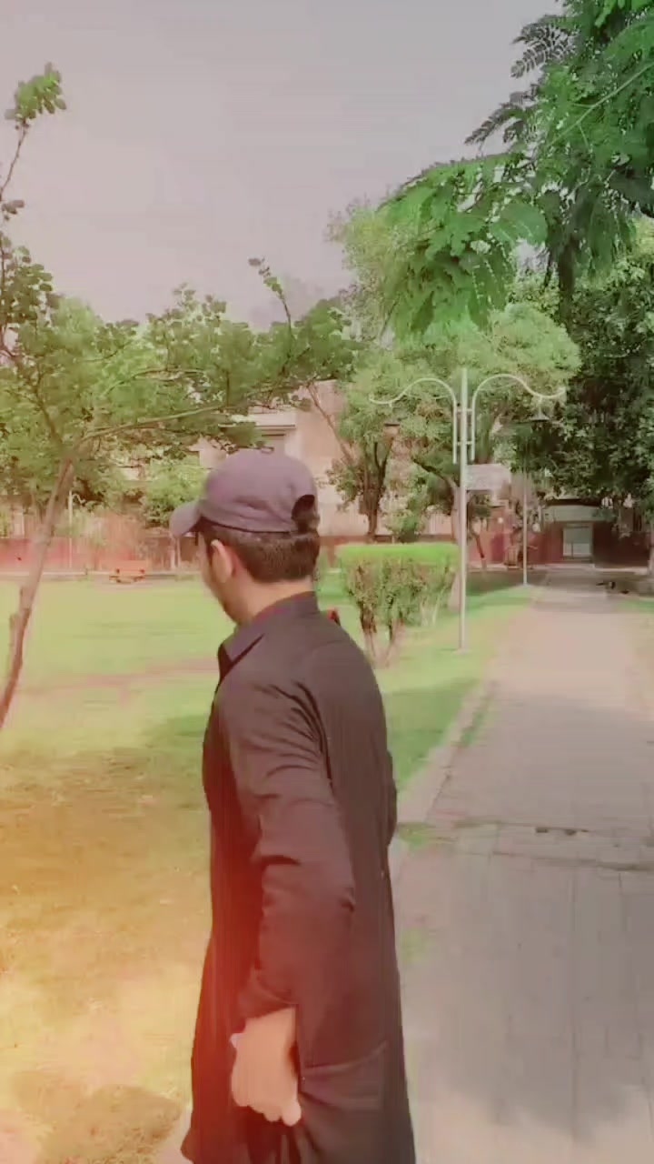 @🦅it's Malik🦅 faisalabadi☠️