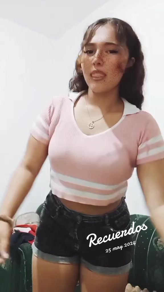 @👑DANIELA CONTRERAS 👑
