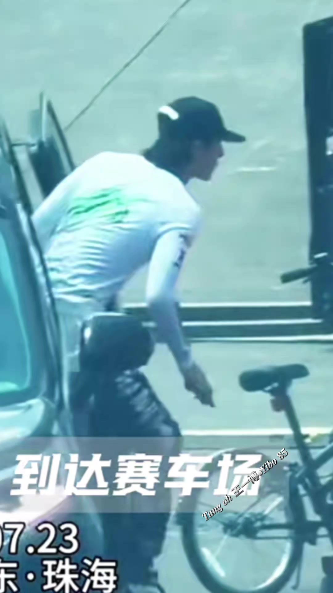 @𝑻𝑨𝑵𝑮 𝑶𝑯 王一博•𝒀𝑰𝑩𝑶𝟖𝟓