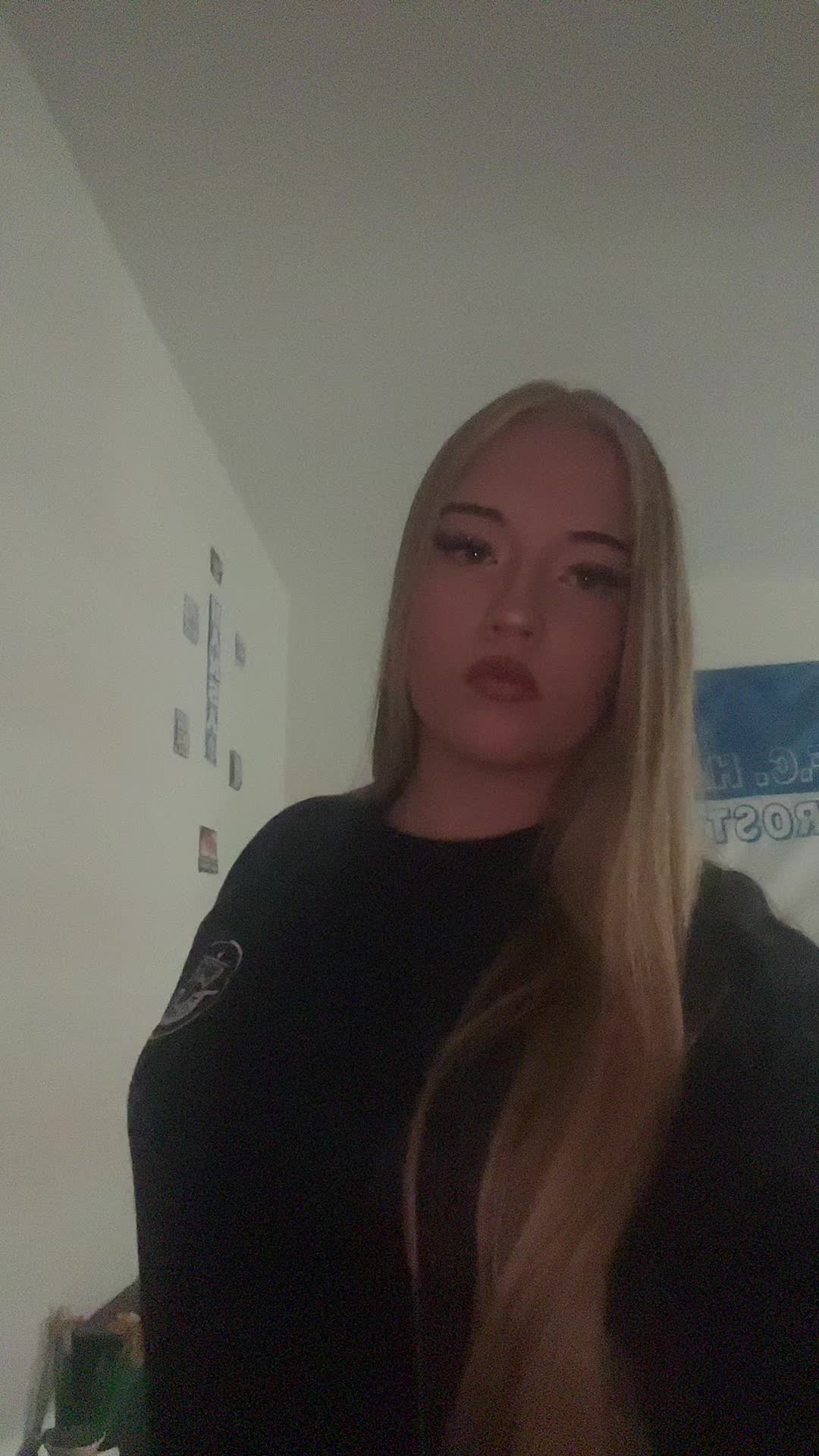 @Melia_hro