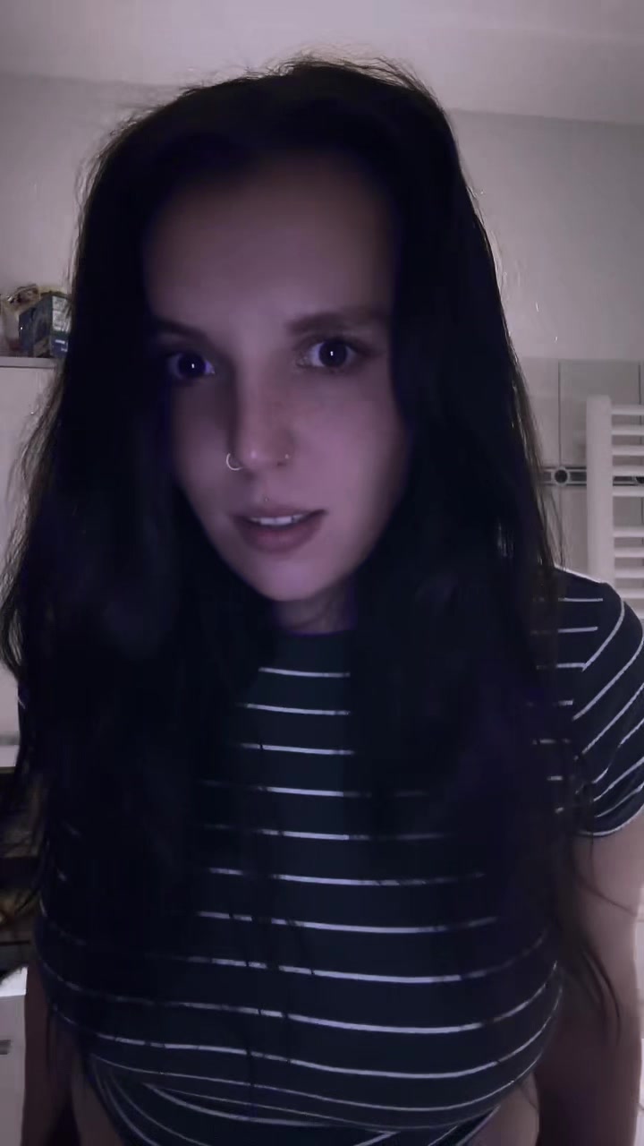 @Lenii