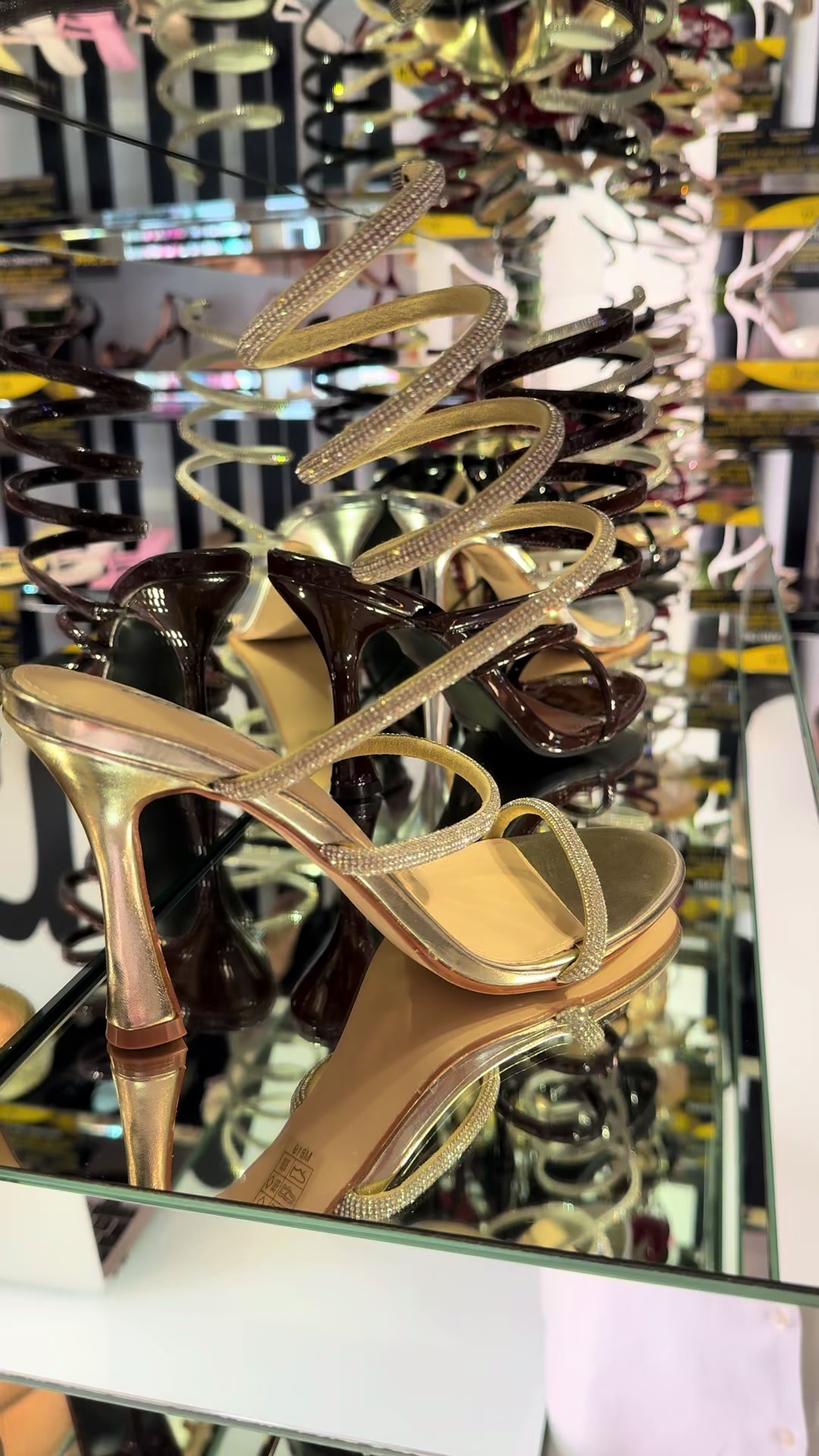 @Arzilloshoes2012