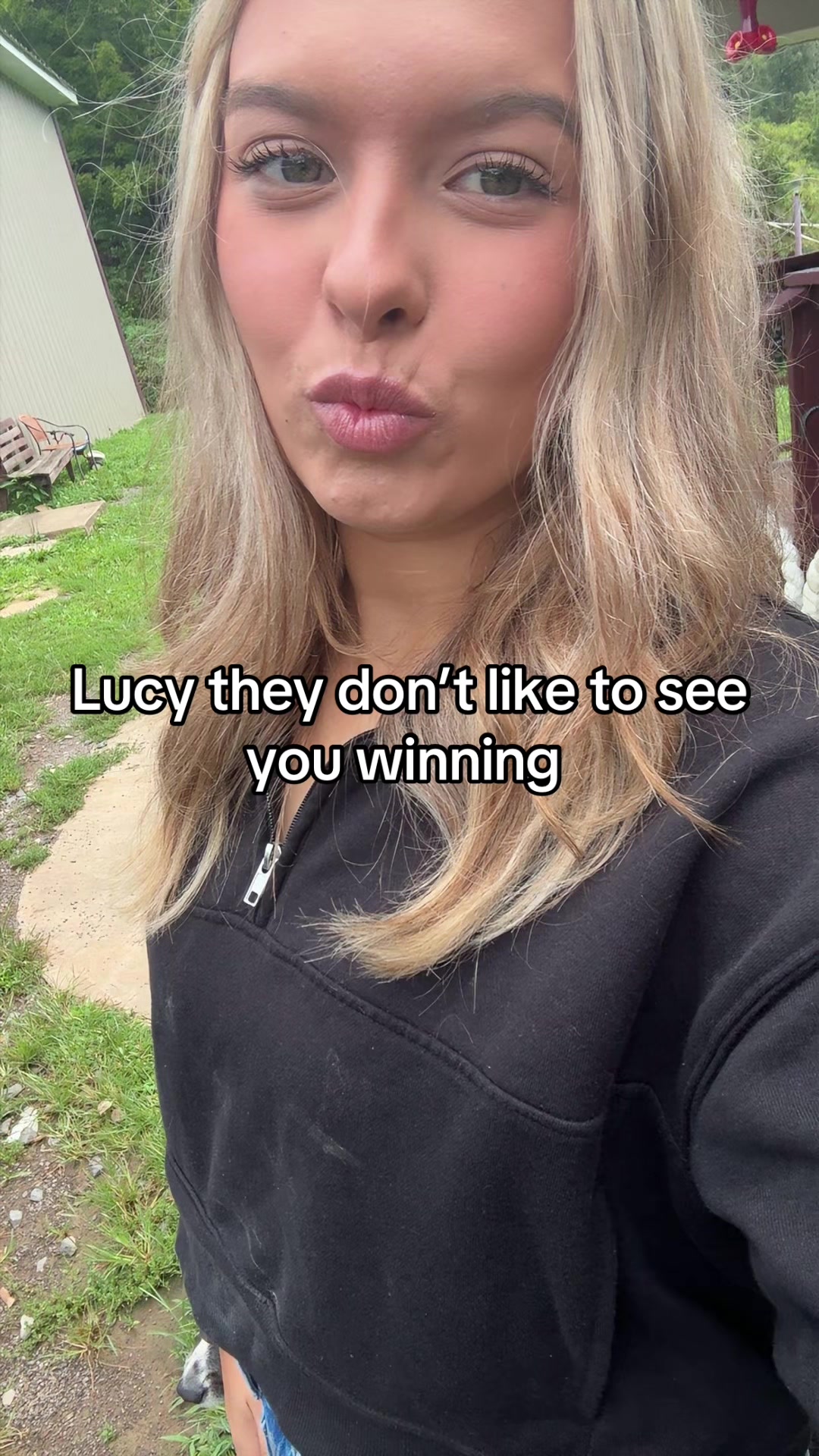 @Lucy Davis