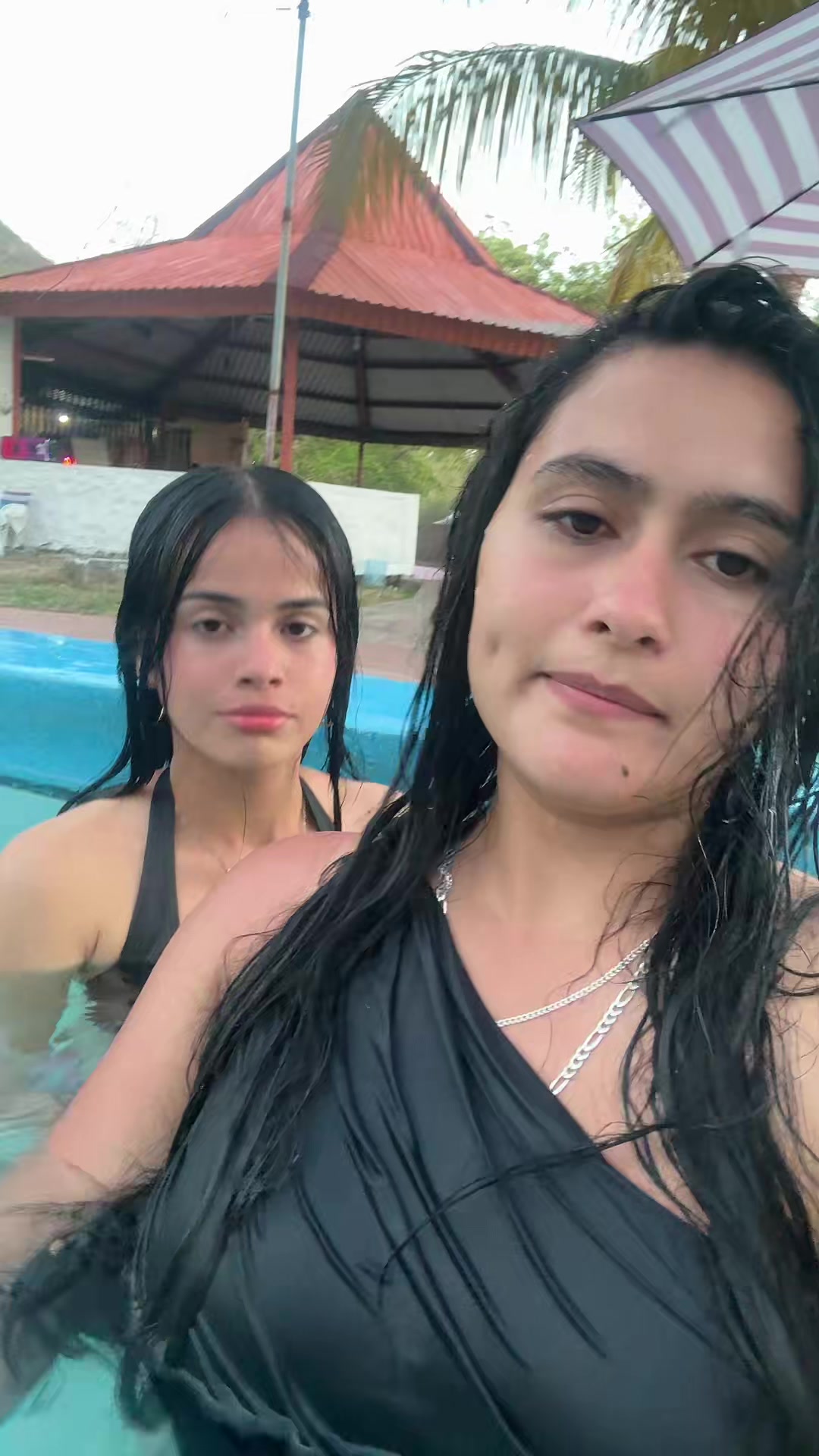 @Elisa J.B