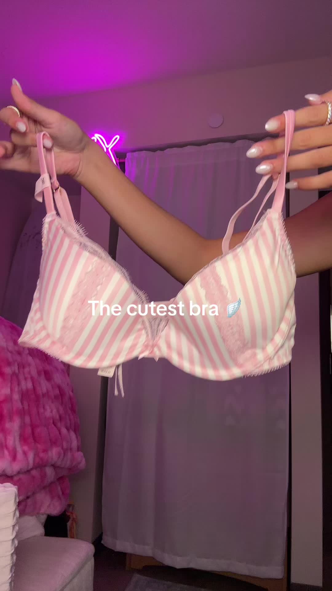 @Adrienne 🎀