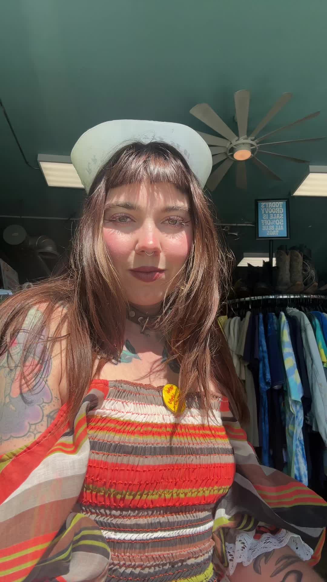 @champagne_lipstick