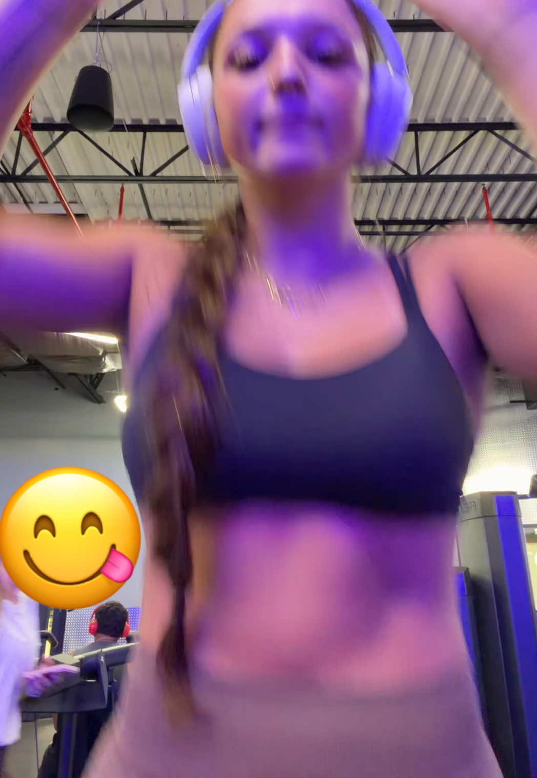 @hi