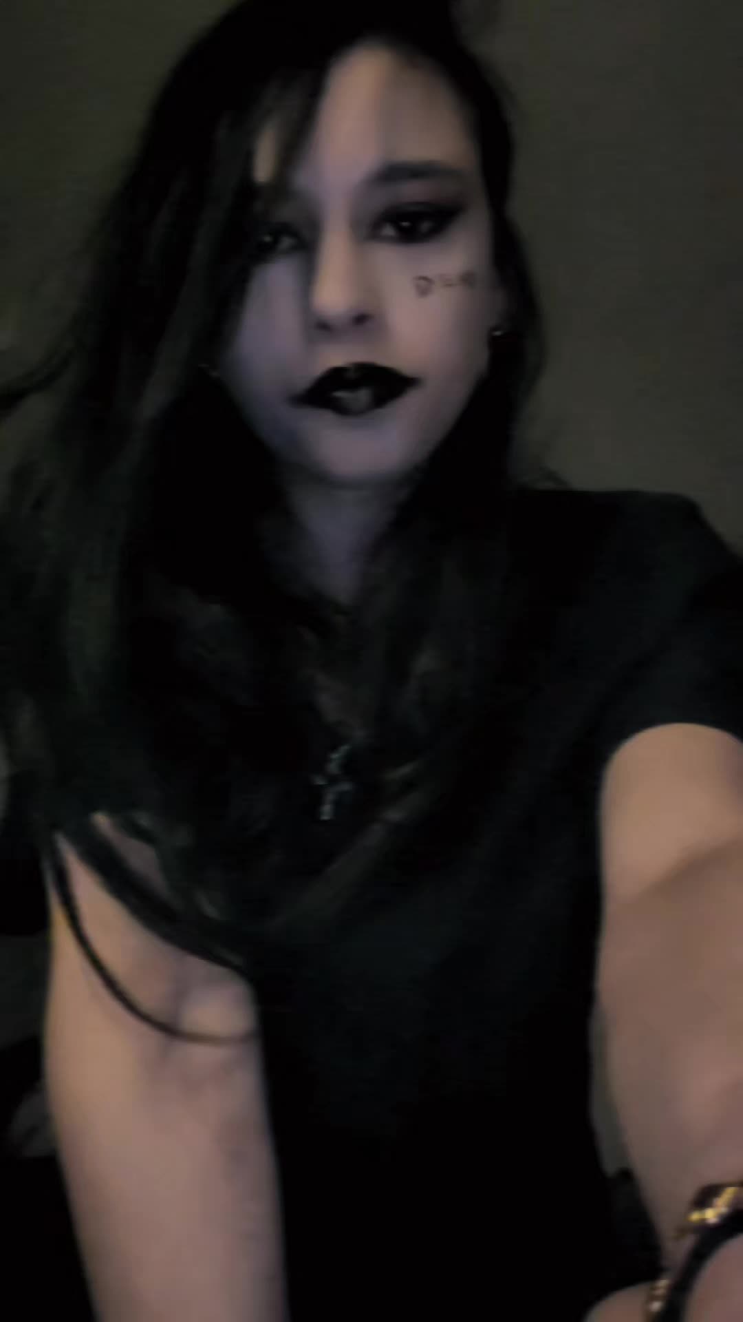 @Lorena<3