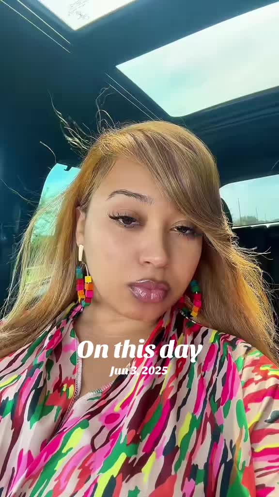 @YourAuntieMoe