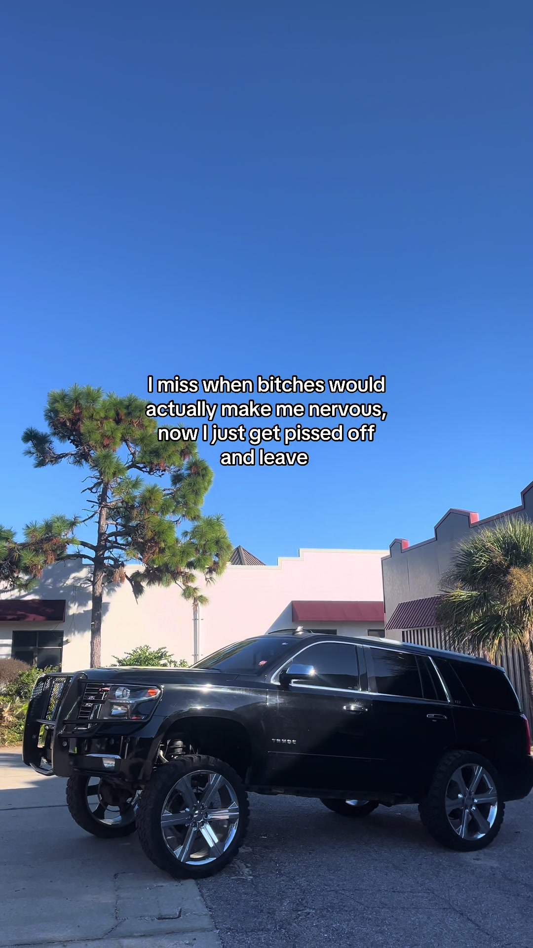 @E l CA R 🥷🏝️