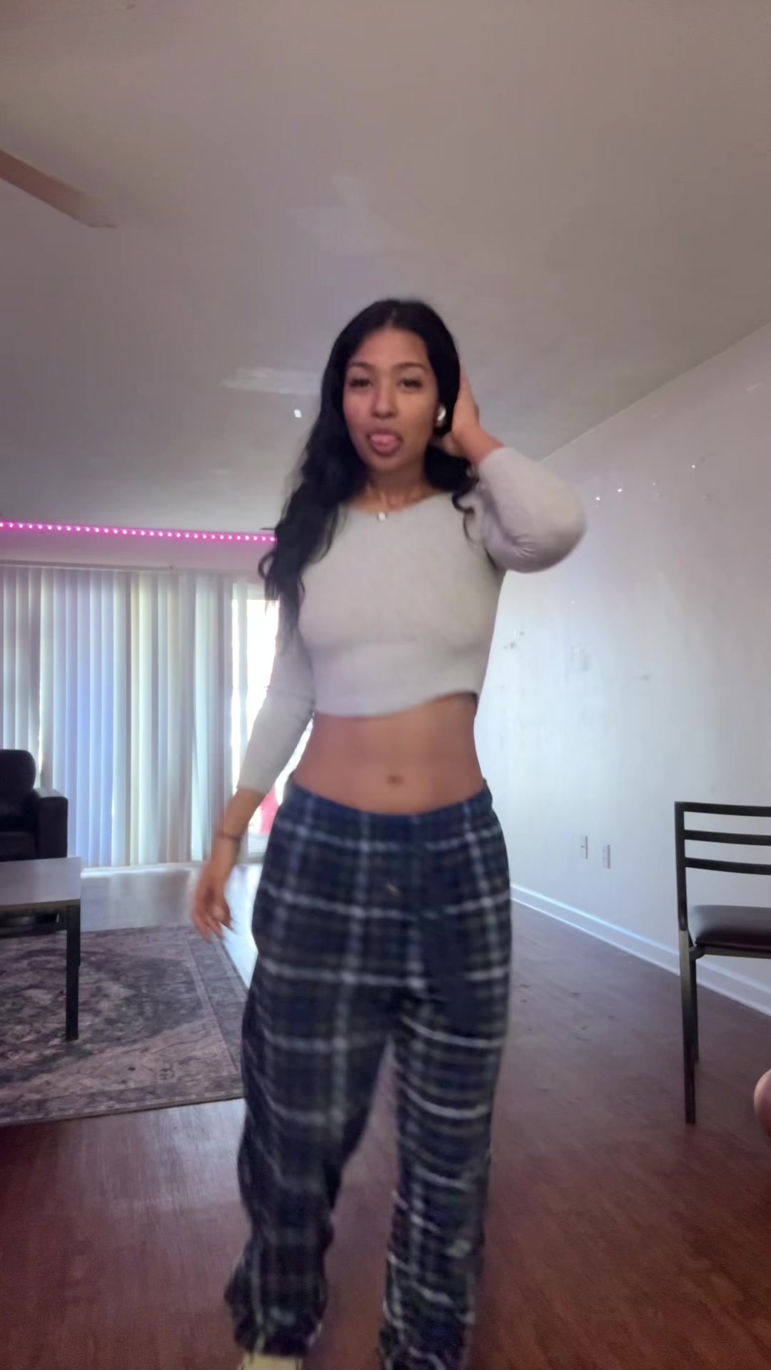 @Largefeet