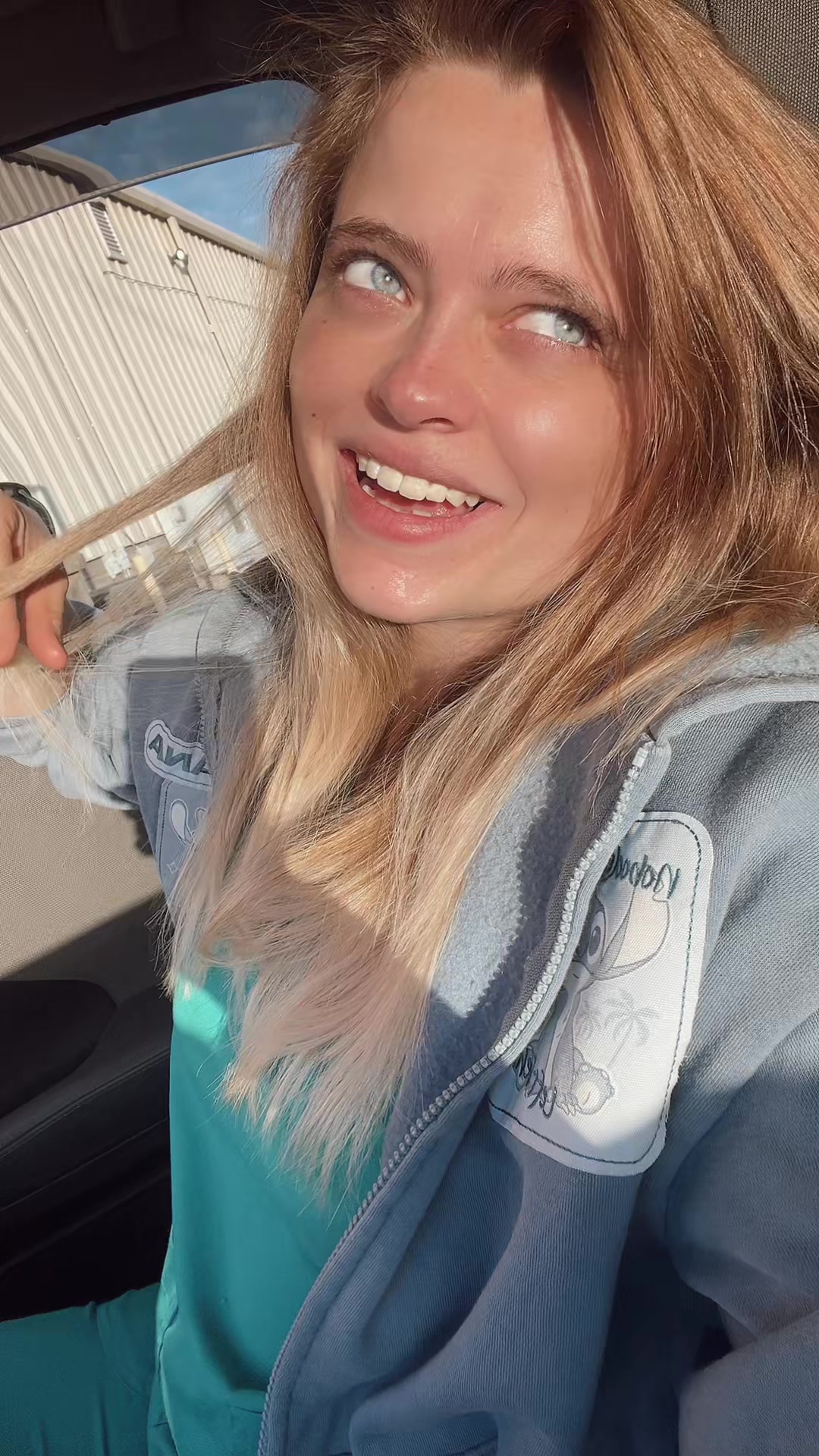 @Eventheskyishigh ☁️