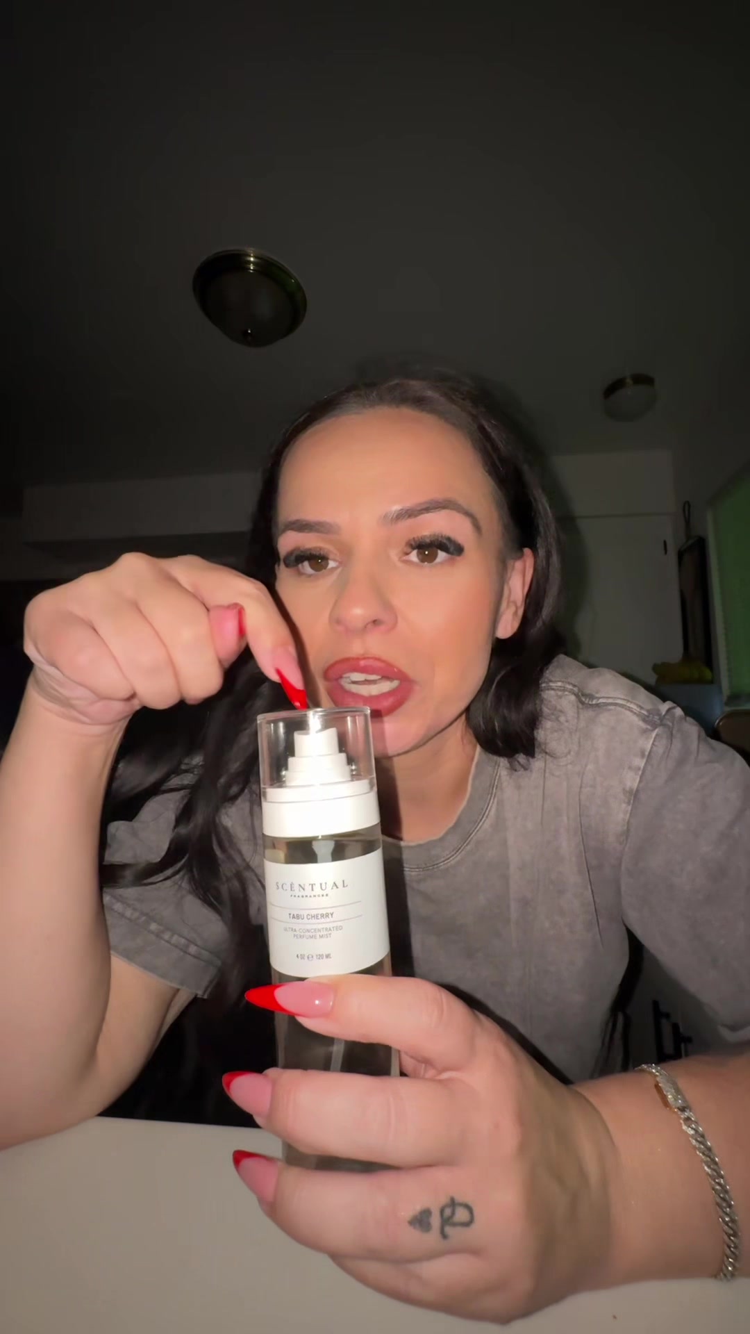 @WHOSTHATGIRLXO