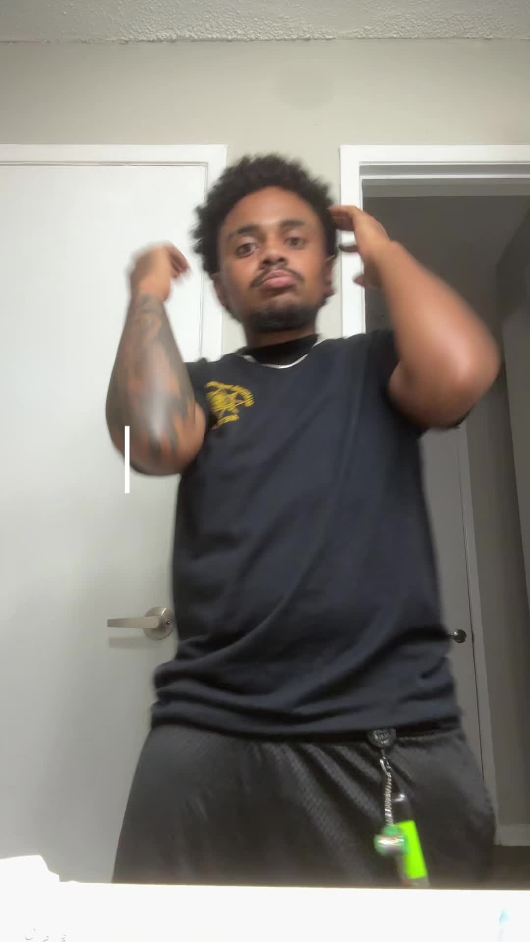 @🐐