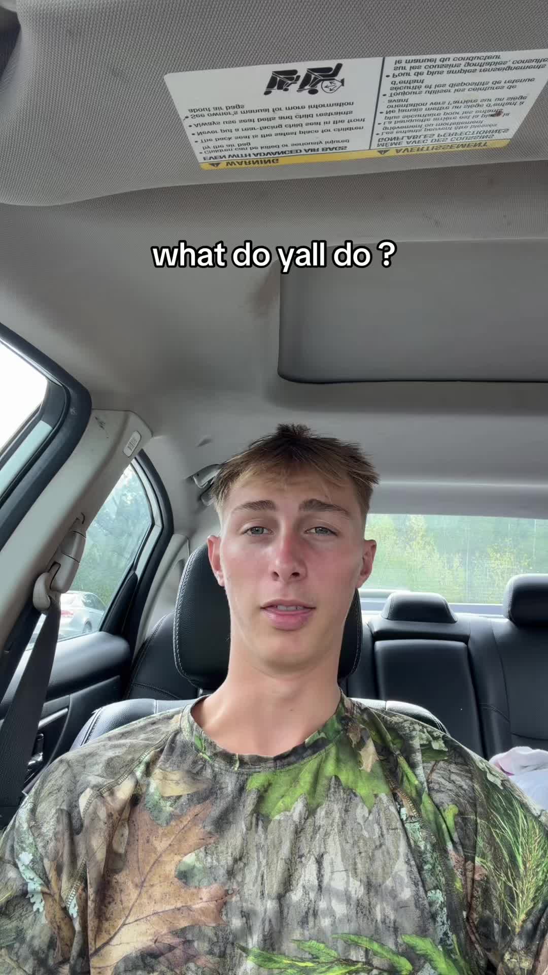 @elias