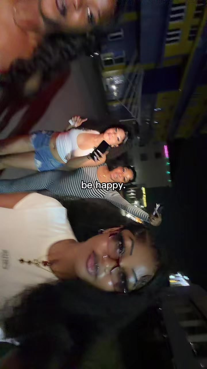 @D~😝💕