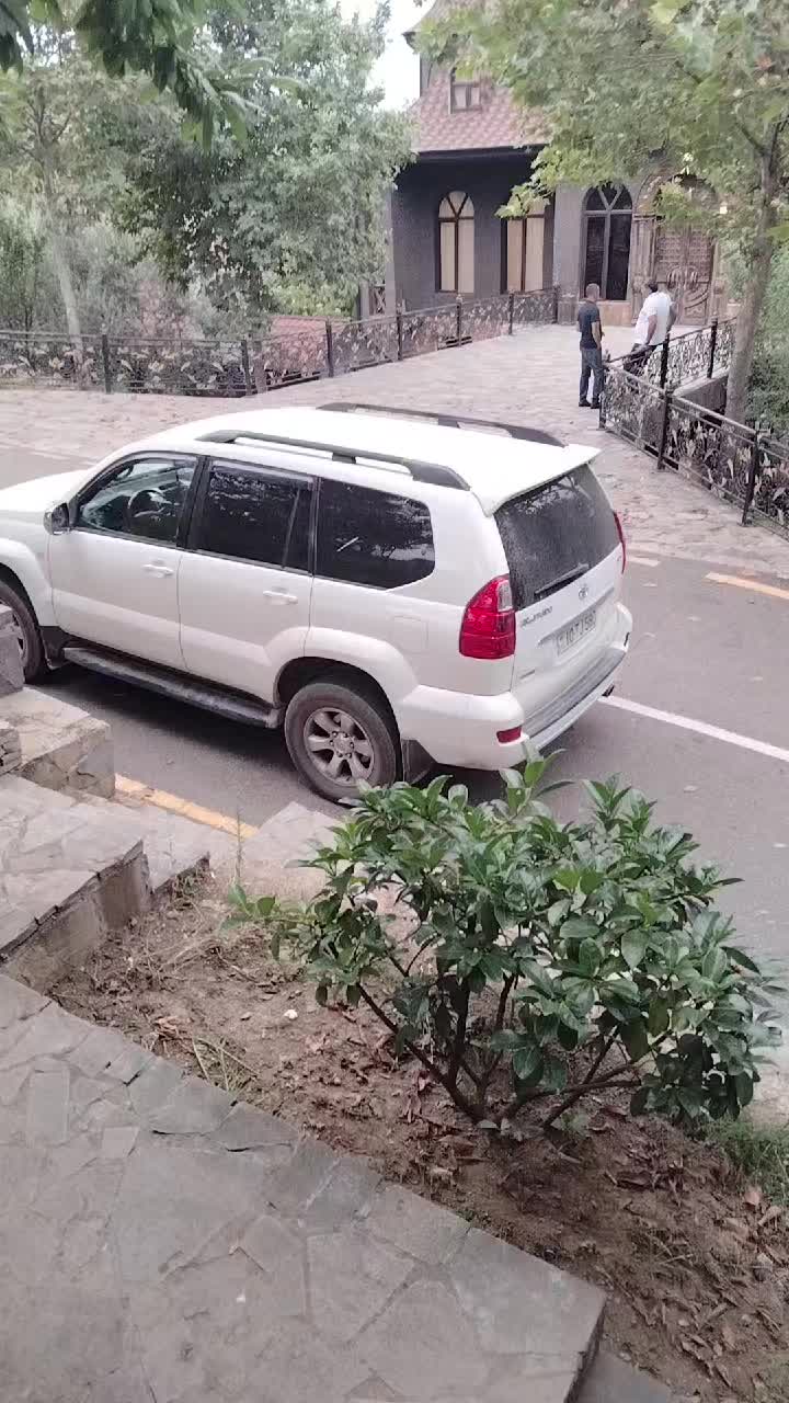 @bextsiz qadın
