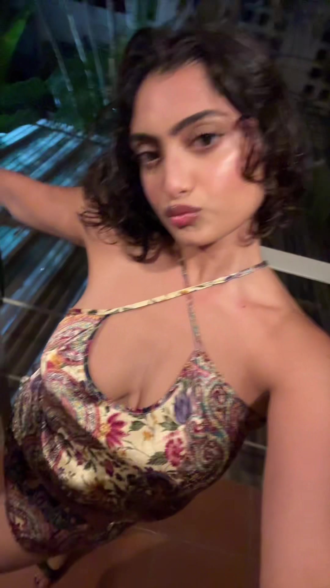 @R