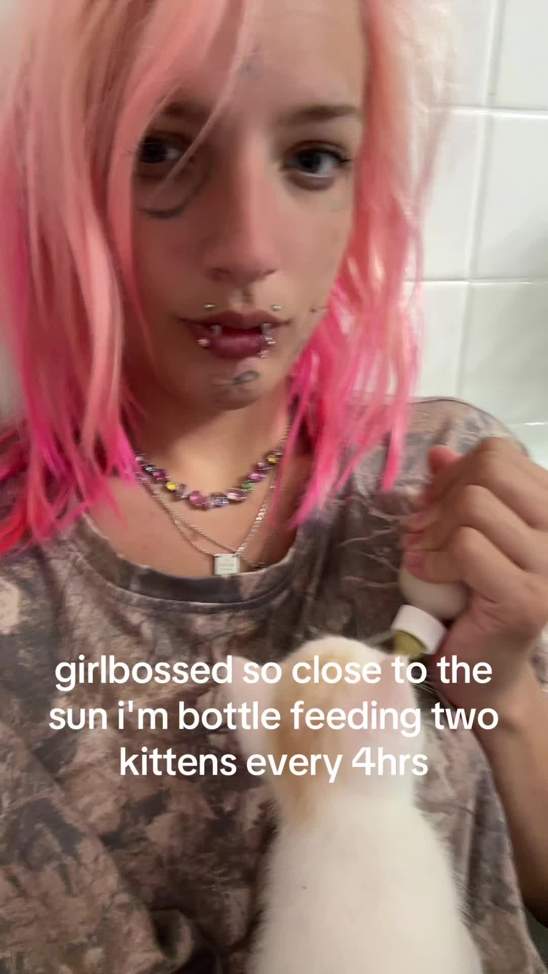 @🎀