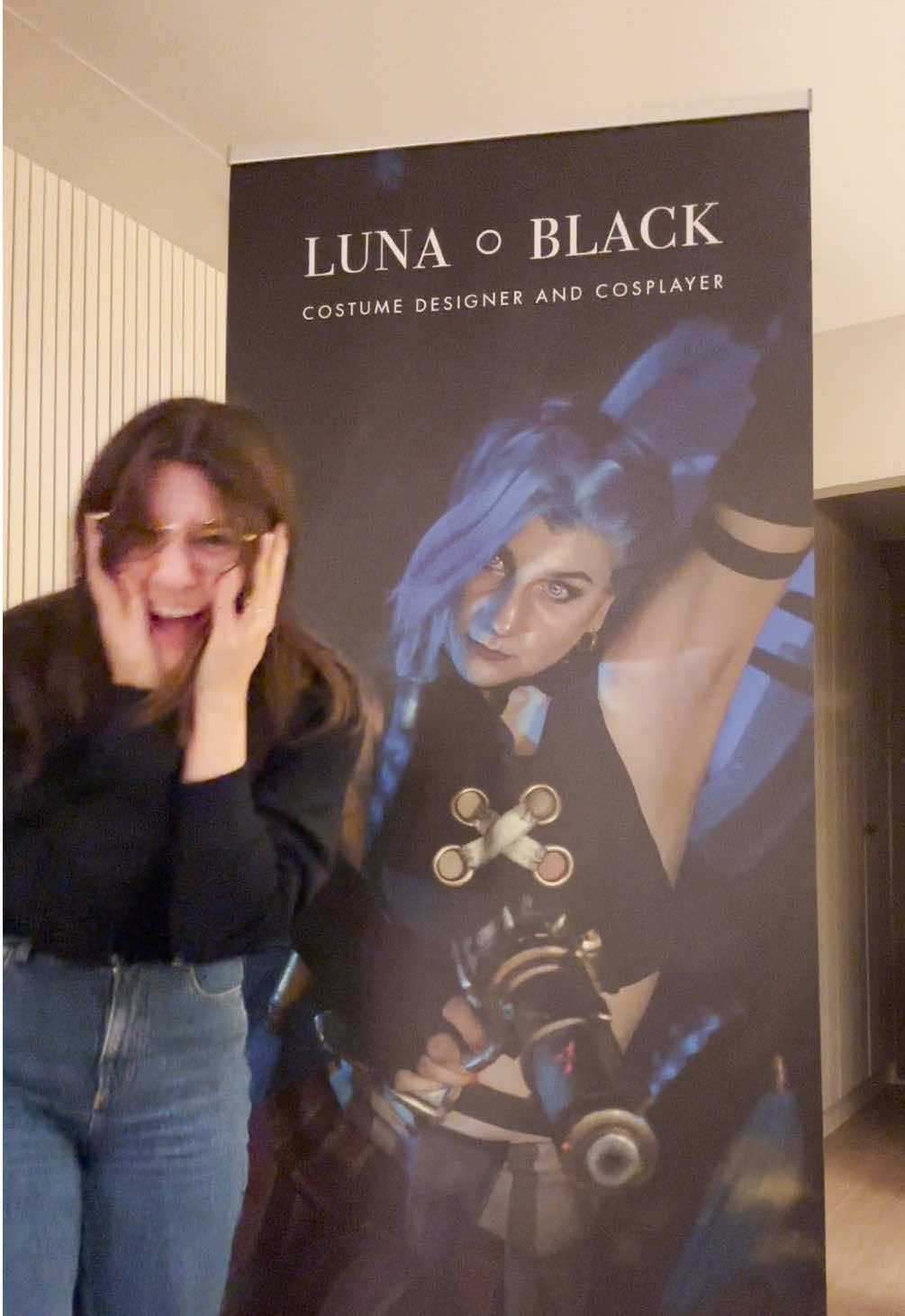 @LUNA • BLACK