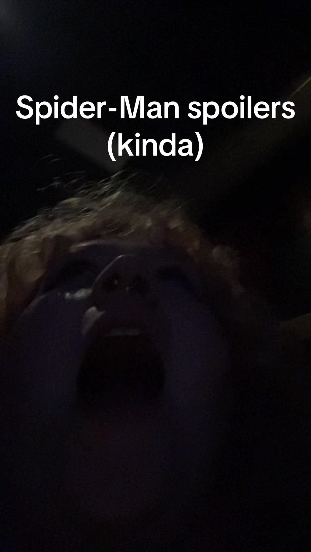 @𝓕𝓾𝔃𝔃𝔂 <3