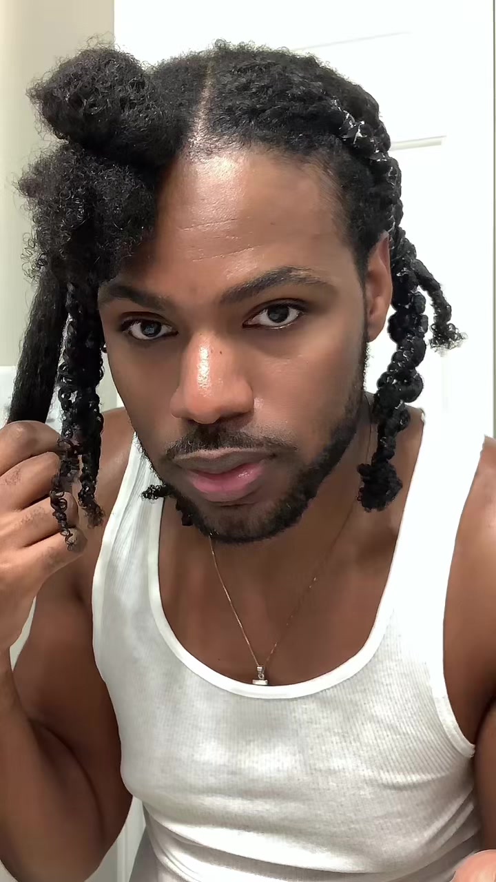 @CasanovaBrown