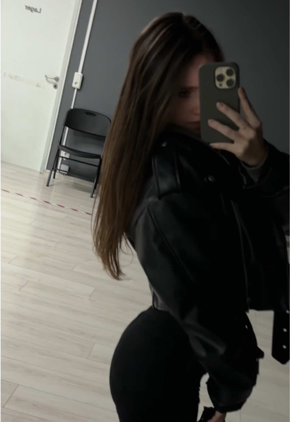 @Ir 🤎