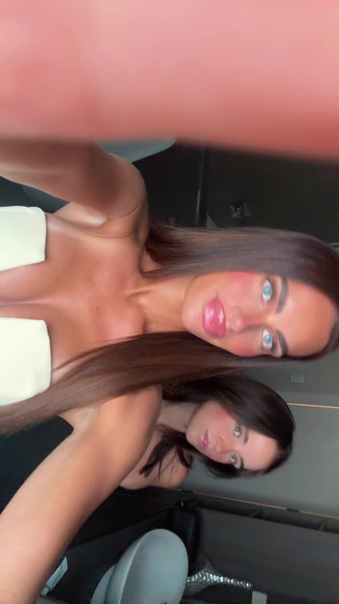 @Kiki