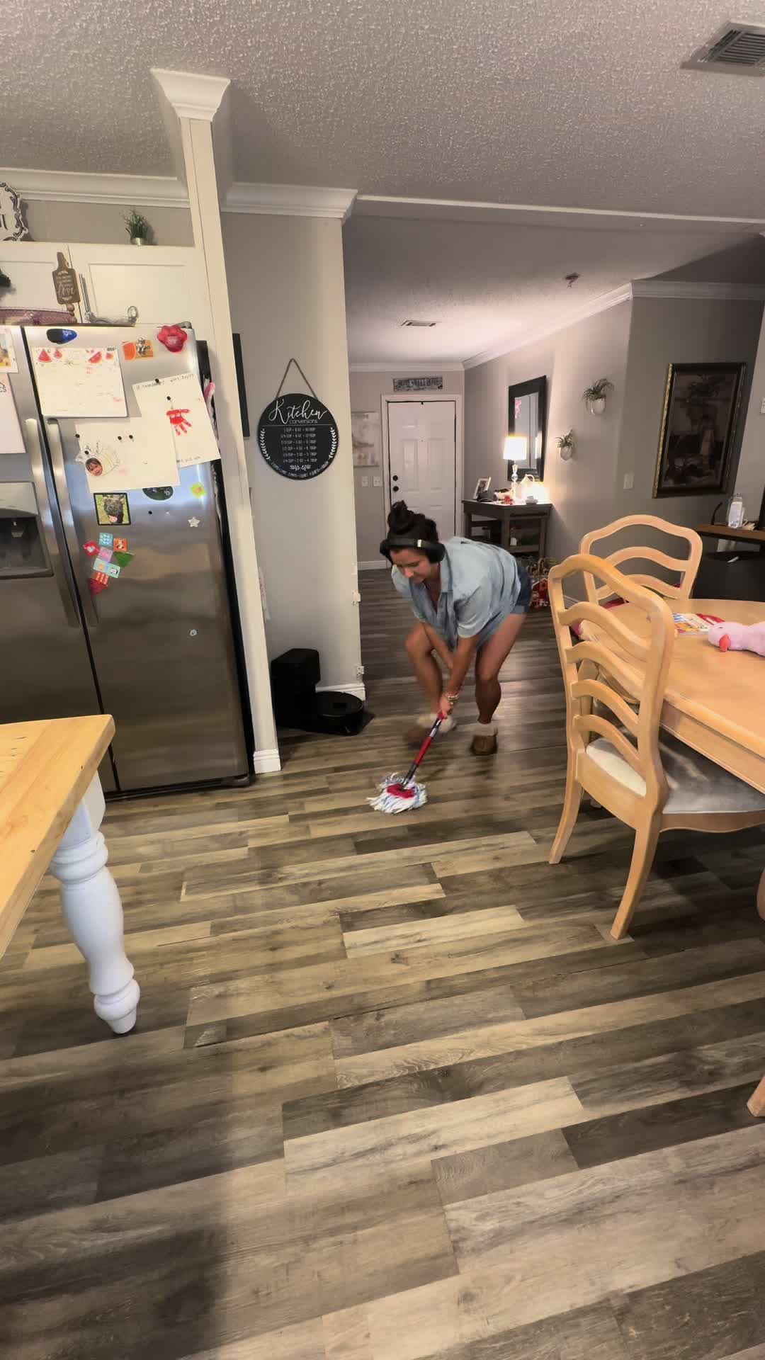 @allieathome
