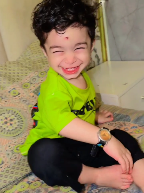 @Shehzada Hussain 👑