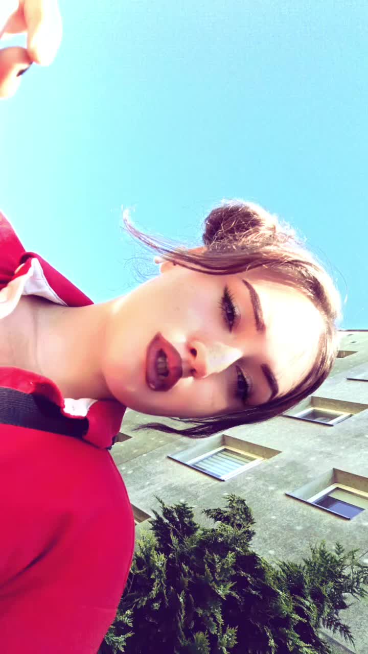 @🥀~𝓐𝓷𝓲𝓪~🥀