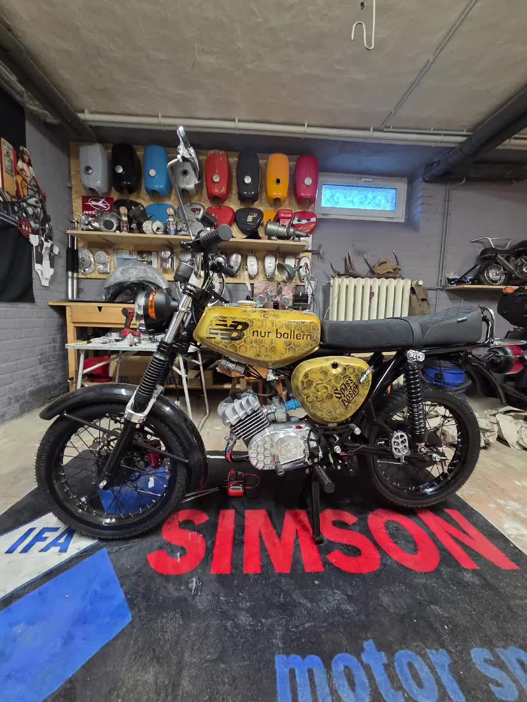 @Harley Simson