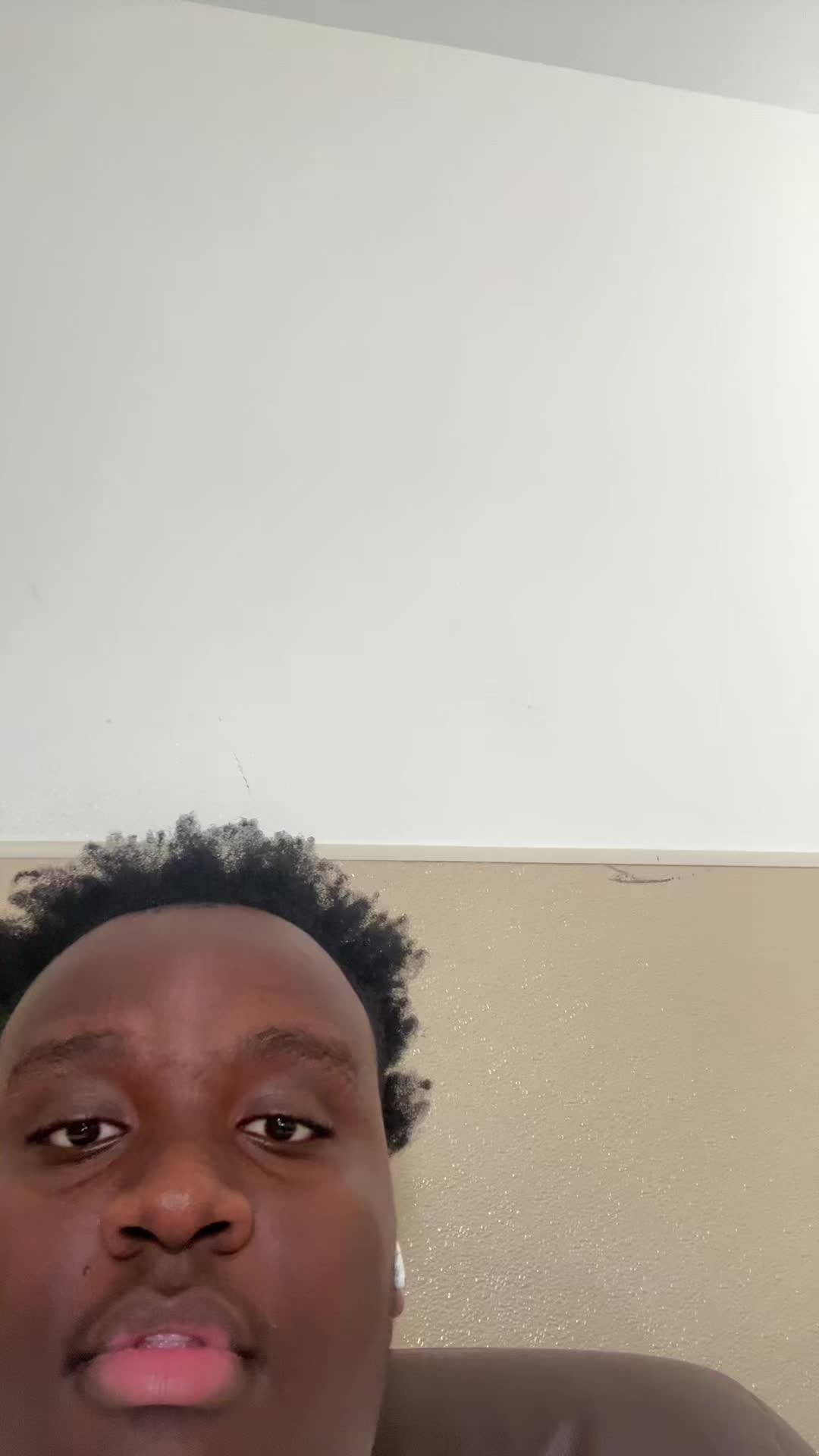 @johnlovesbrownskins