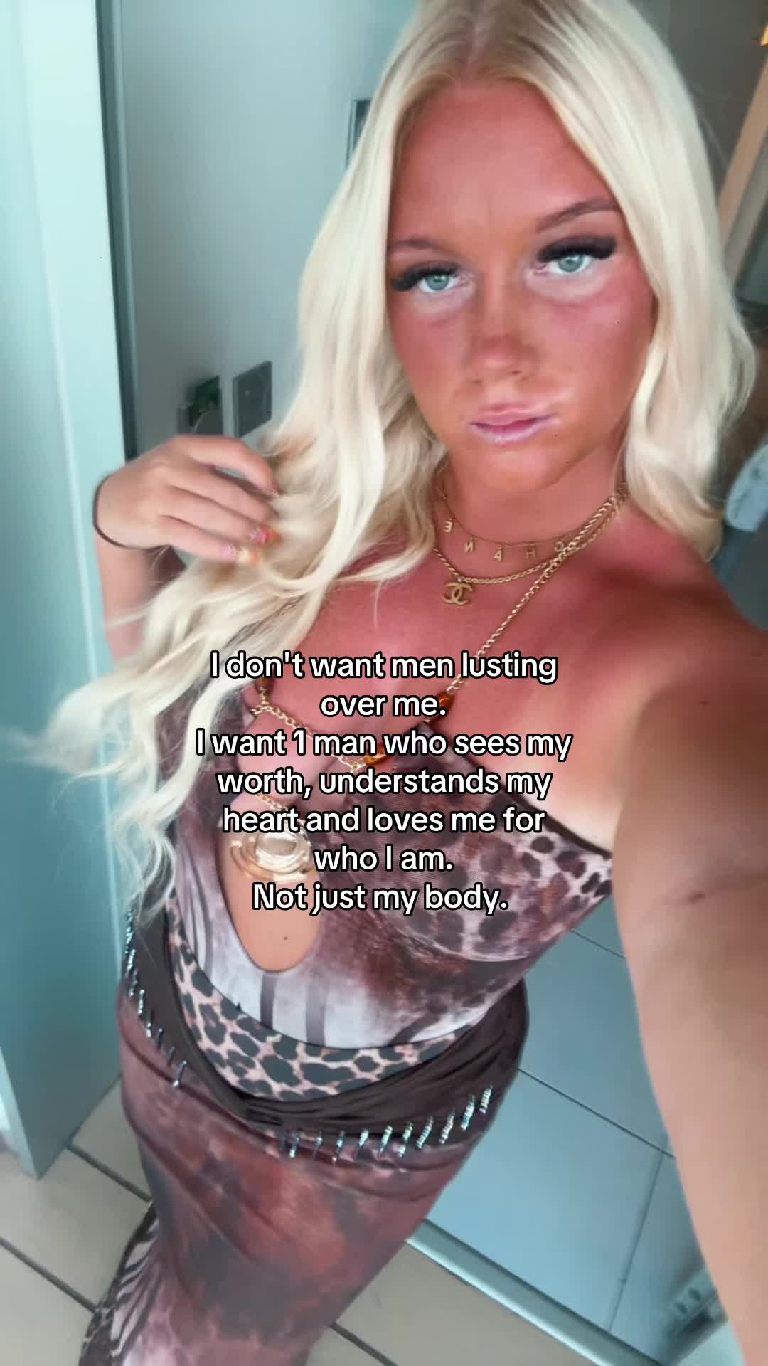 @𝓢𝓱𝓪𝓷𝓷𝓸𝓷🐚🐬🌺🍍