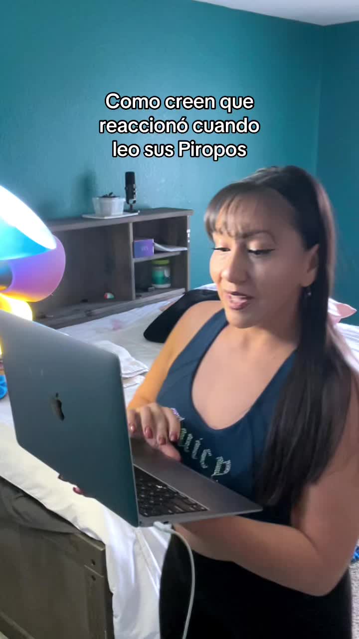 @Selena🖤