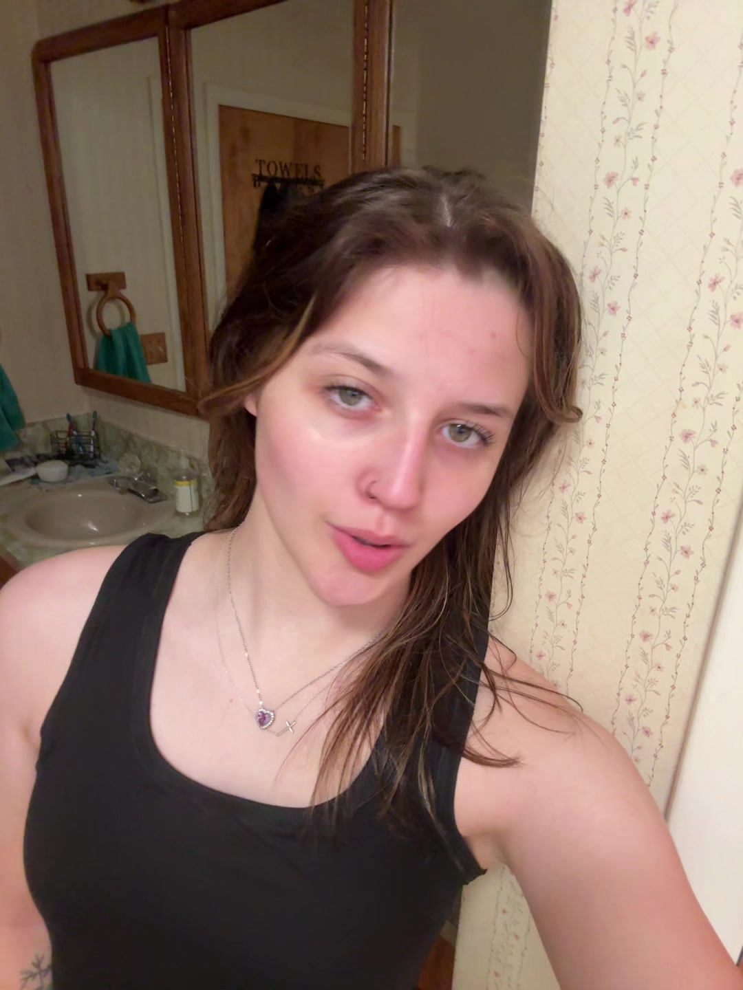 @♱