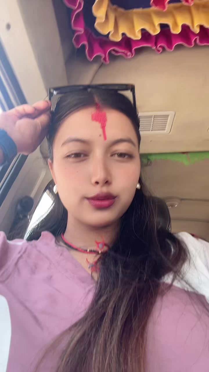 @PRIYA (🫶)