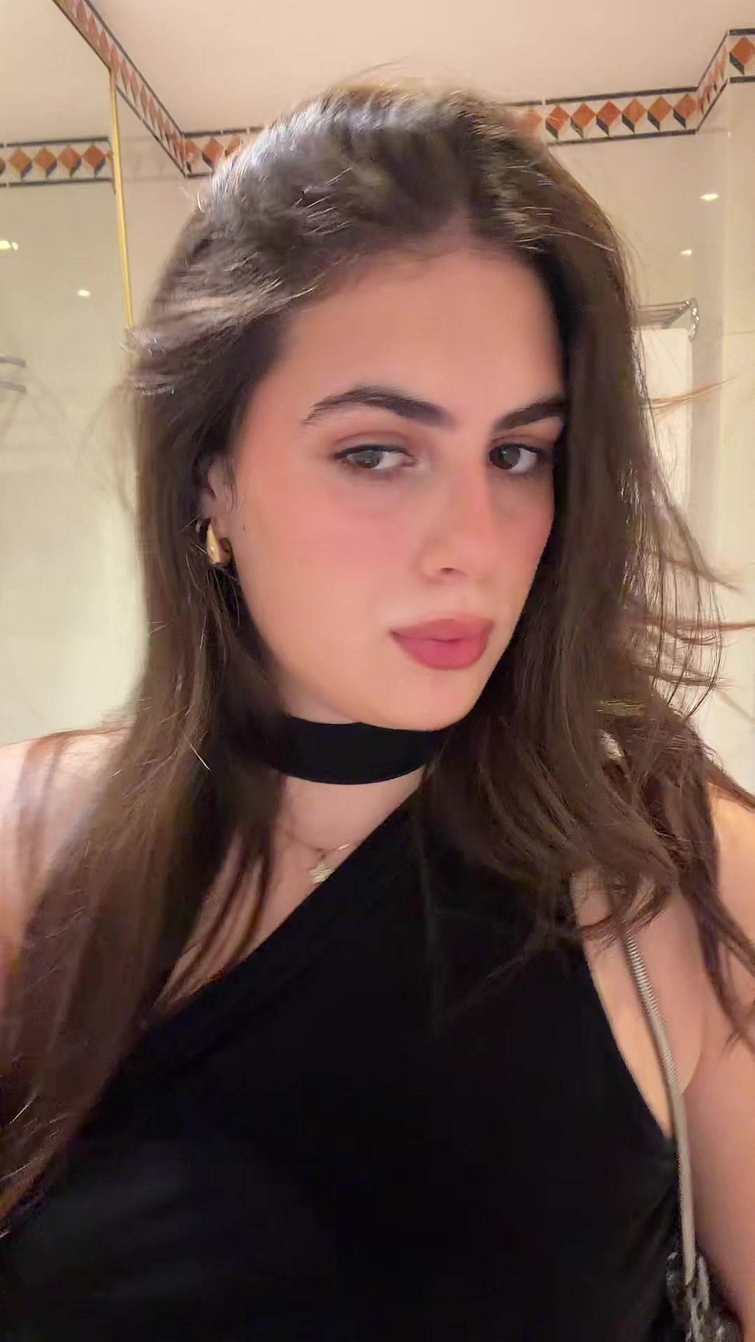 @Eva